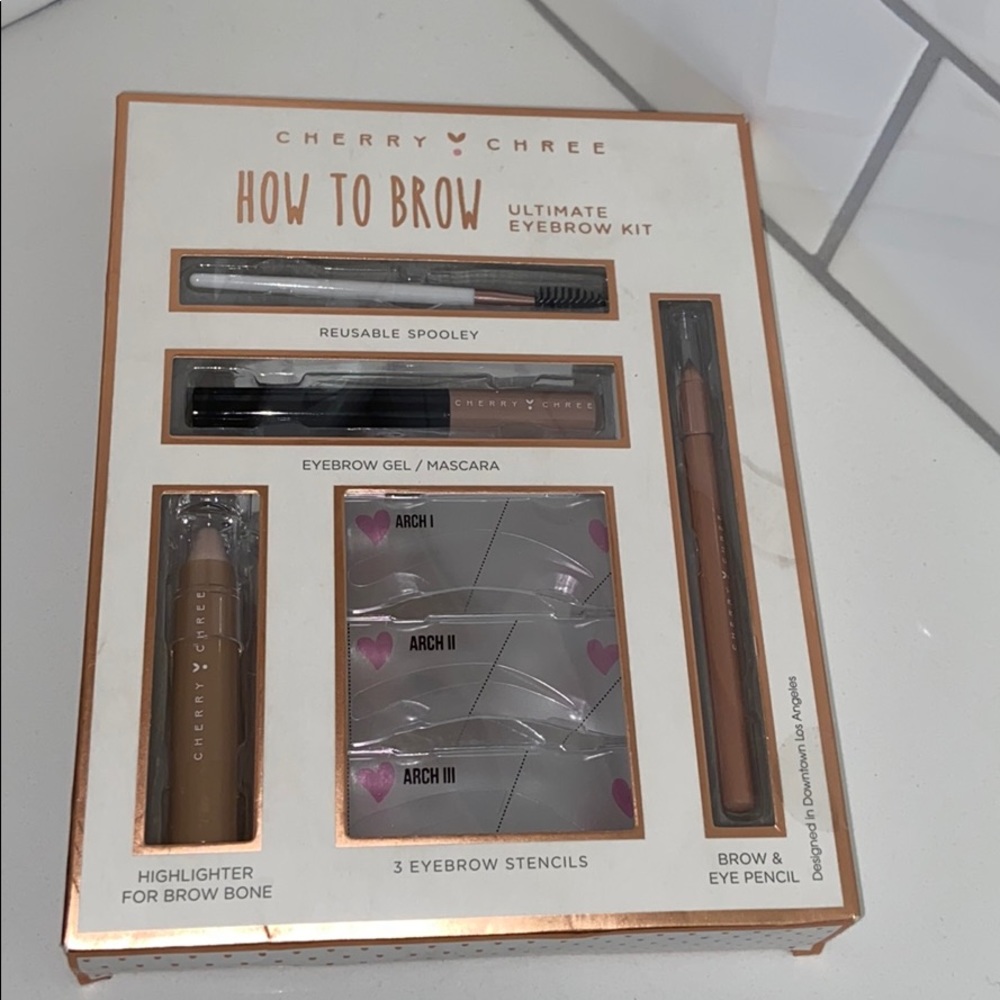 How To Brow Kit 🌟 - Picture 2 of 6